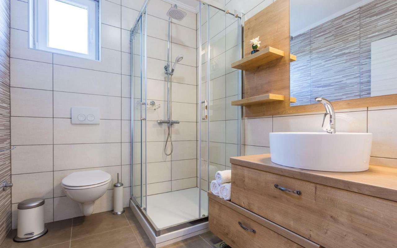 Villa Mulberry Milohnici المظهر الخارجي الصورة
