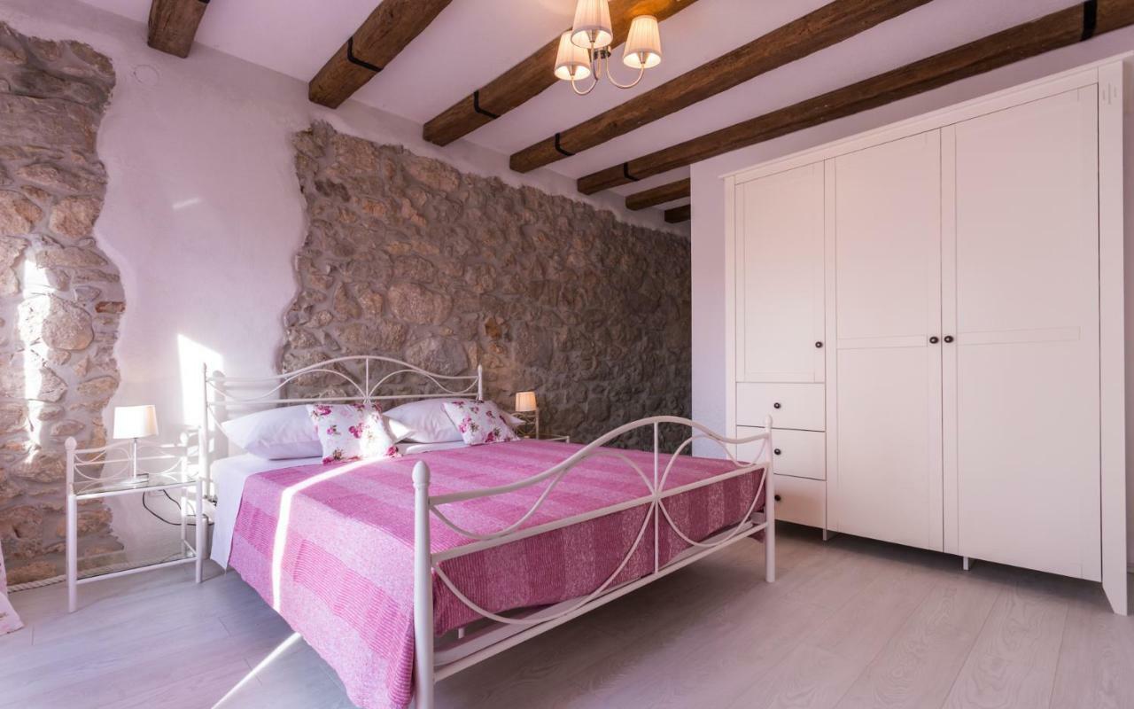 Villa Mulberry Milohnici المظهر الخارجي الصورة