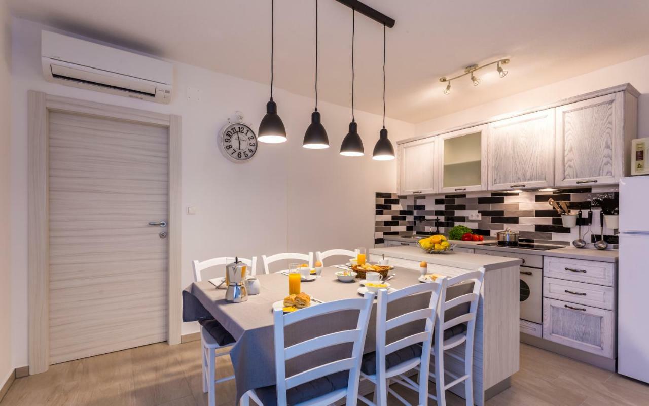 Villa Mulberry Milohnici المظهر الخارجي الصورة